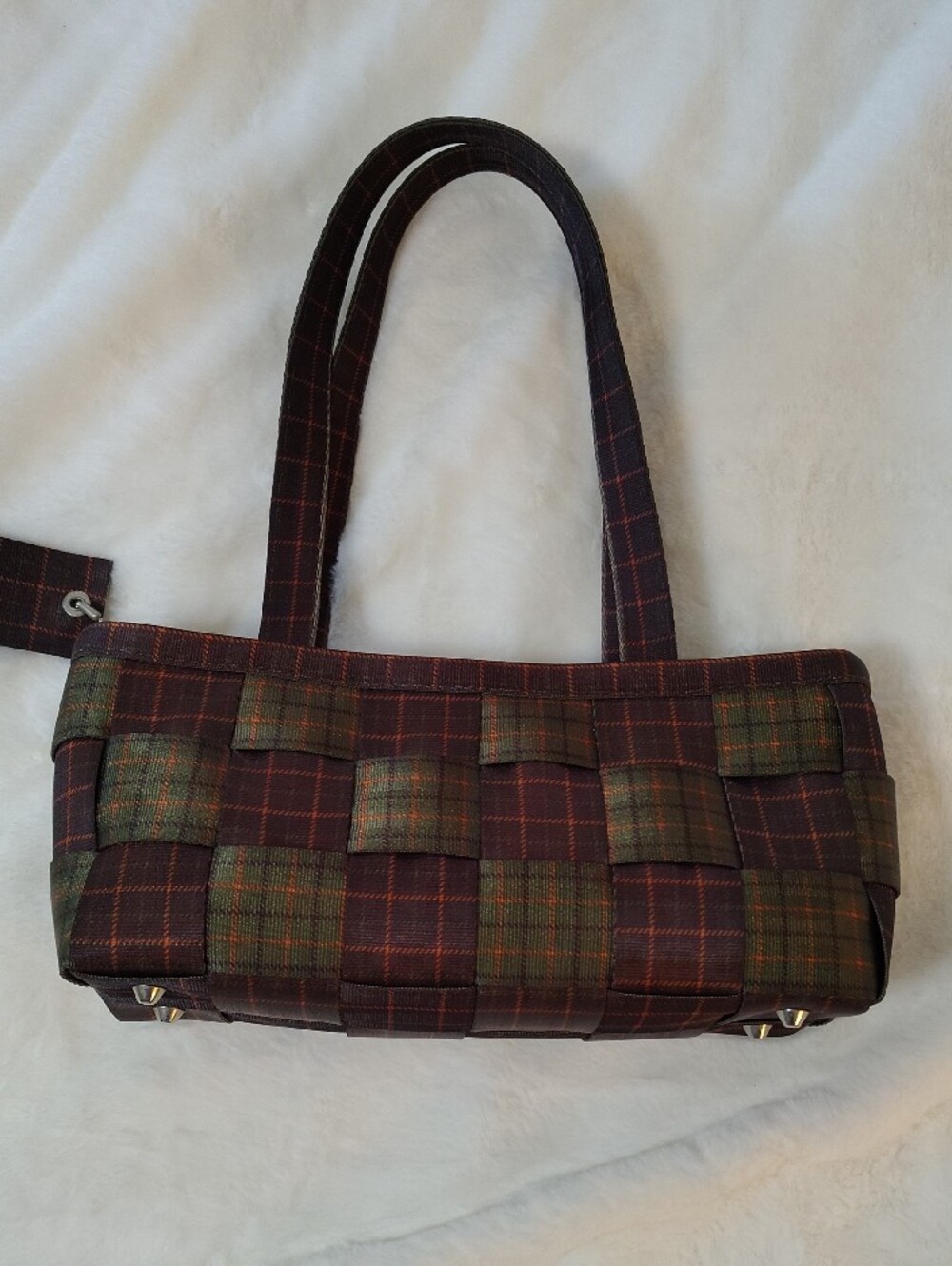 Harveys Plaid Woven Bag - Picture 2 of 7